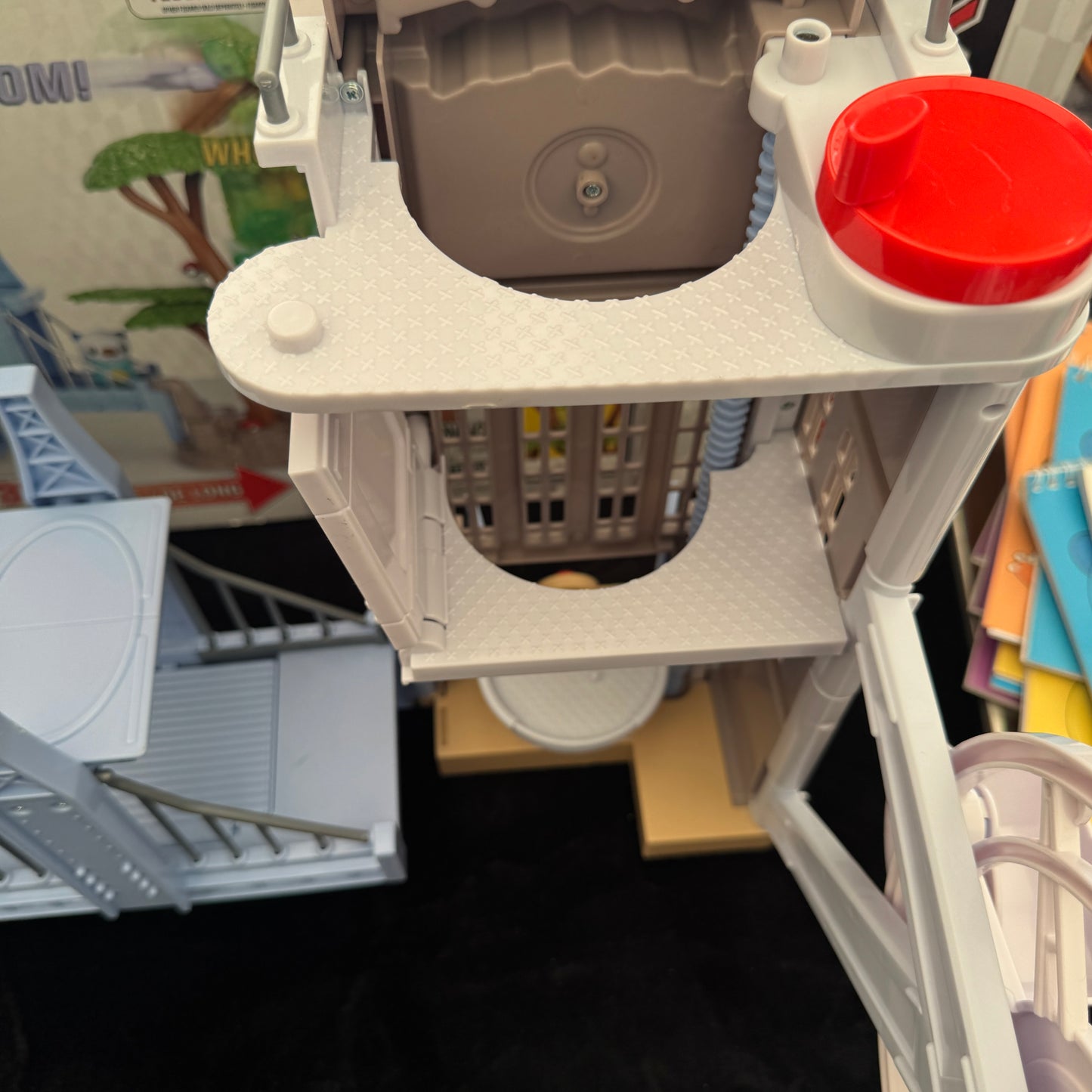 POKEMON Jakks Pacific 2011 UNOVA REGION PLAYSET - USED