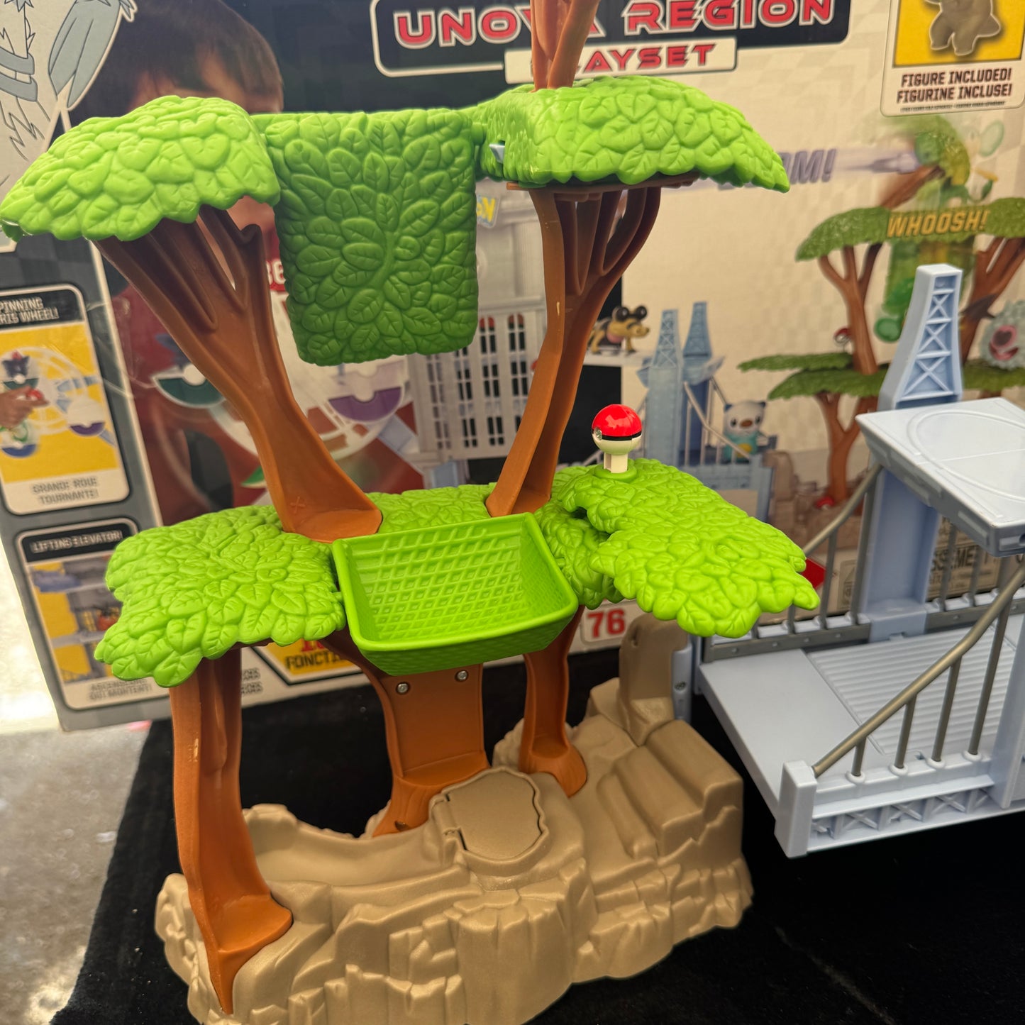 POKEMON Jakks Pacific 2011 UNOVA REGION PLAYSET - USED