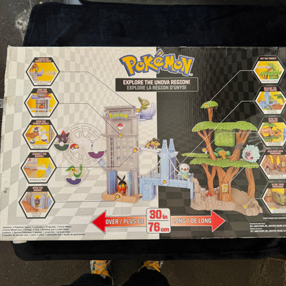 POKEMON Jakks Pacific 2011 UNOVA REGION PLAYSET - USED